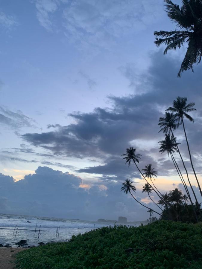 White Heaven Villa Unawatuna Exterior photo