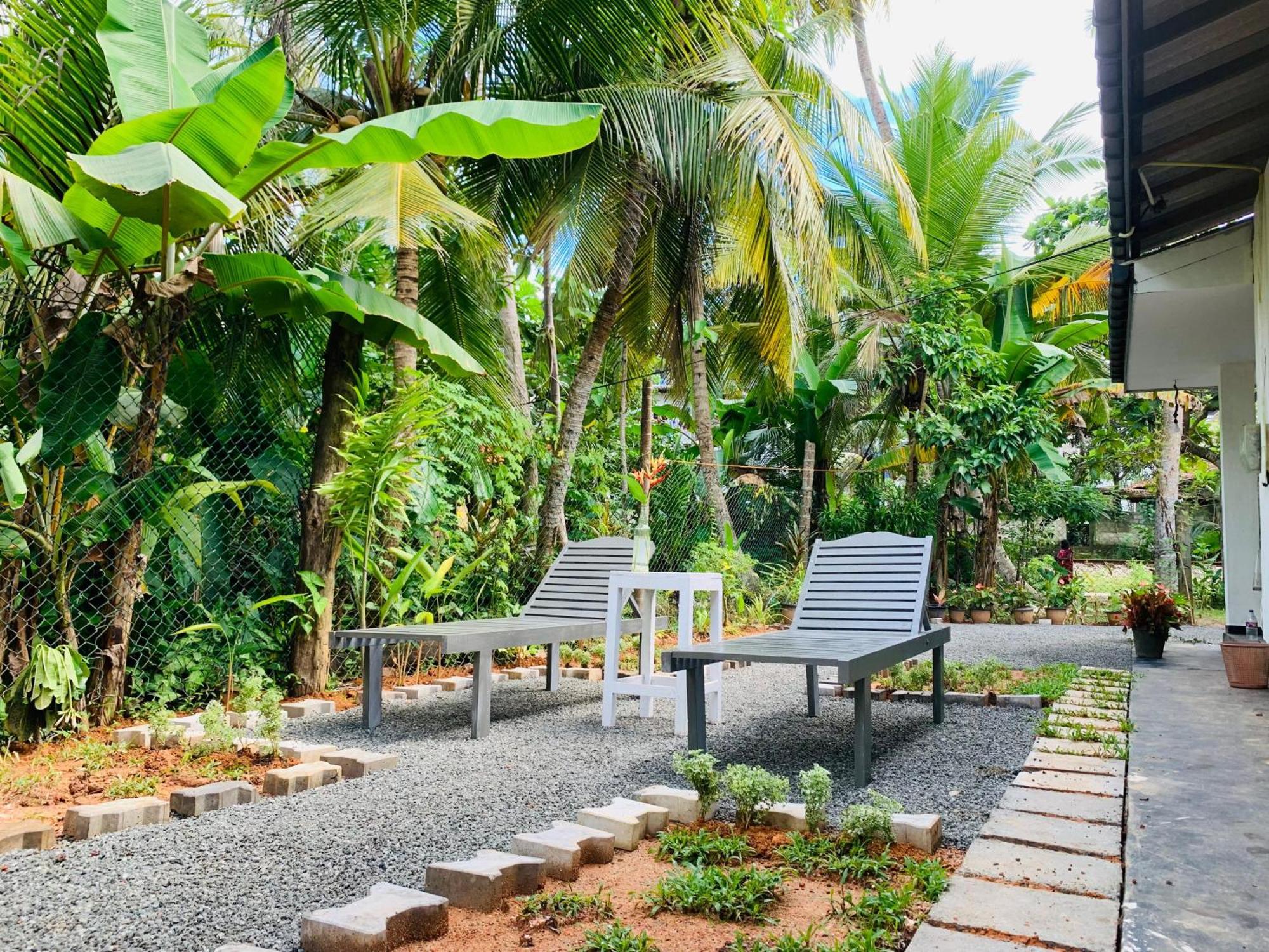 White Heaven Villa Unawatuna Exterior photo